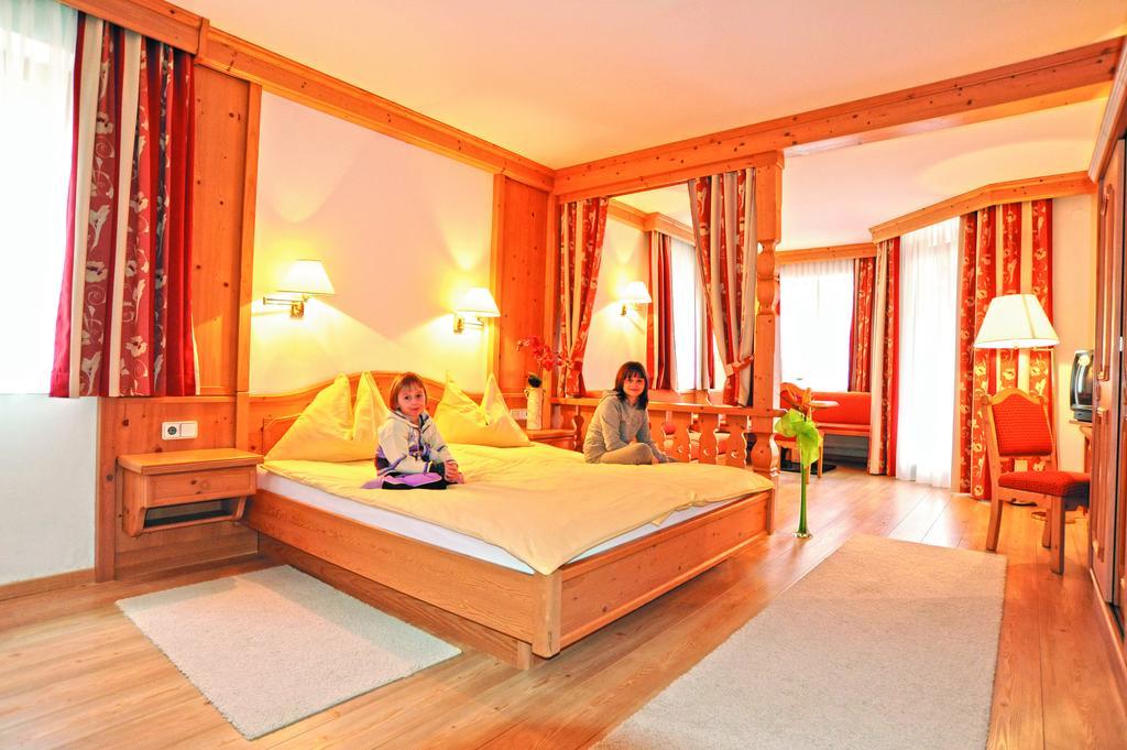 Hotel Loffele Weißbriach Zimmer foto